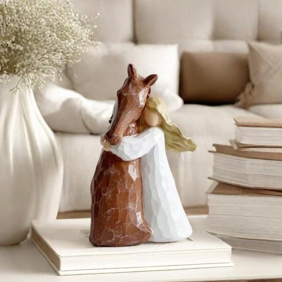 Фигурка Девушка и Лошадь Статуэтка Девушка Обнимает Лошадь Мемориал Лошади