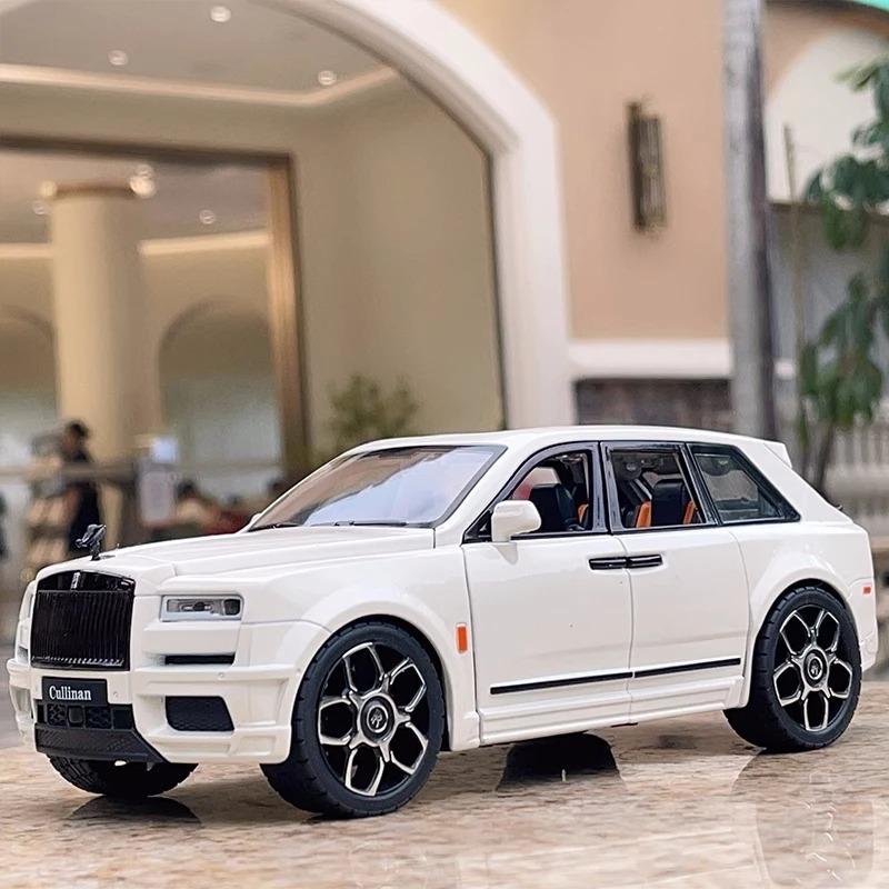 Литая металлическая игрушечная машинка 1/20 для внедорожника Rolls-Royce Cullinan, внедорожная модель автомобиля из сплава, имитация звука и света, игрушка для детей