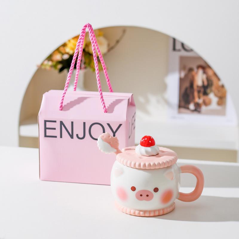 Креативная милая мультяшная керамическая кружка розовая с сердечком для девочки подарочная чашка для воды с крышкой ложкой чашка с котиком и свиньей