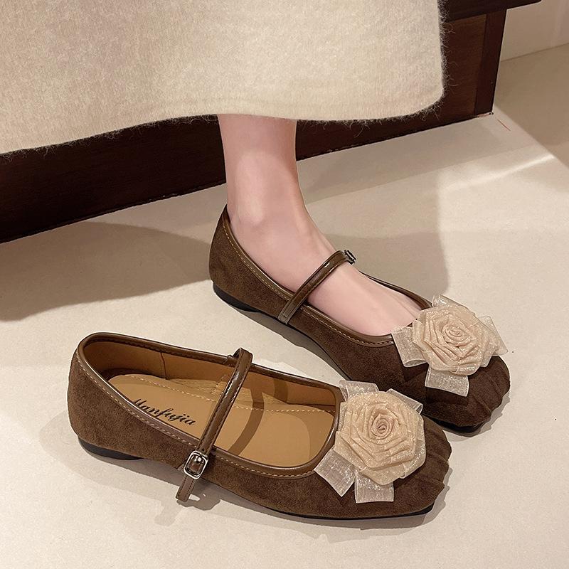 Французские балетки на плоской подошве, туфли-феи, весна и осень 2025, новые летние балетки с юбкой, вечерние туфли