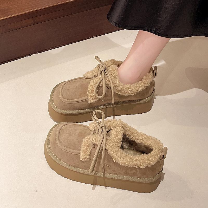 Fashion Velvet Warm Snow Boots 2025 Winter New French Retro Versatile Women's Temperament Platform Casual Cotton Shoes