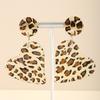 Модные серьги в форме сердца с леопардовым принтом