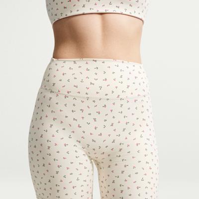 Women's Nike W NSKM MTE SHORT 5IN AOP