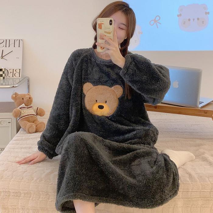 2024 Осень Зима Мультяшный принт Ночные рубашки и пижамы для молодых девушек Теплая фланелевая ночная рубашка с длинным рукавом Женская одежда для сна Рубашка Домашняя одежда Clohtes