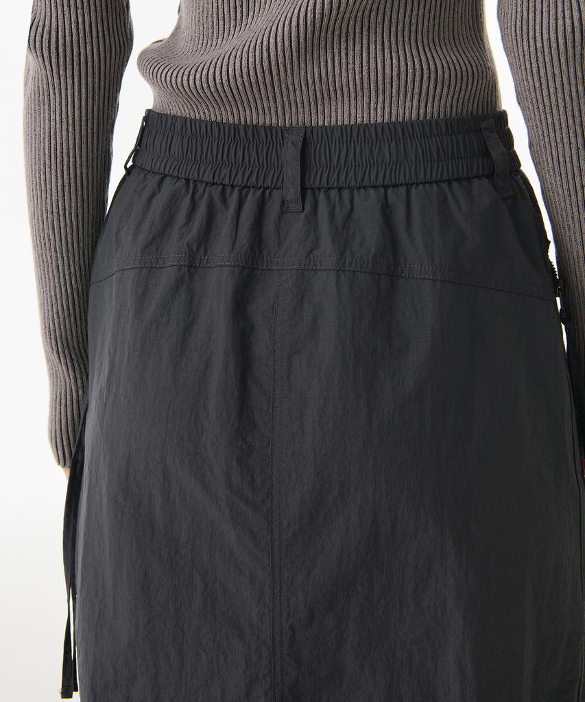 Musinsa Standard Woman Women'S Nylon Ripstop Utility Banding Long Skirt [Dark Grey]