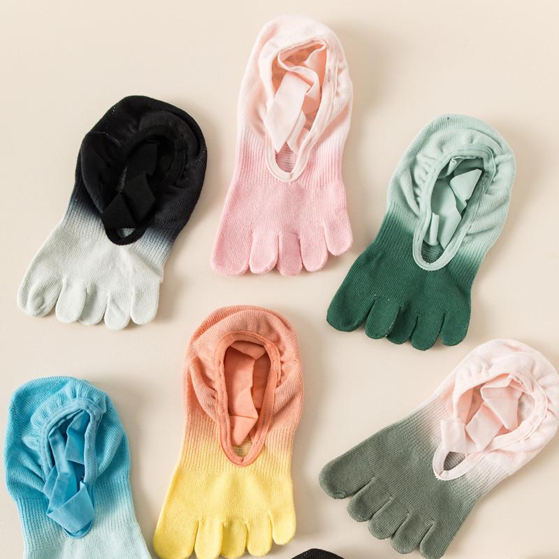 Носки для йоги, профессиональные силиконовые нескользящие градиентные носки для пилатеса, с открытой спиной, дышащие, с пятью пальцами, для занятий фитнесом в помещении, спортивные носки