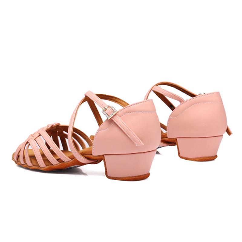 Детские кожаные туфли для латиноамериканских танцев, мягкая подошва, современные туфли для социальных бальных танцев, сальса, танго, низкий каблук 3,5 см