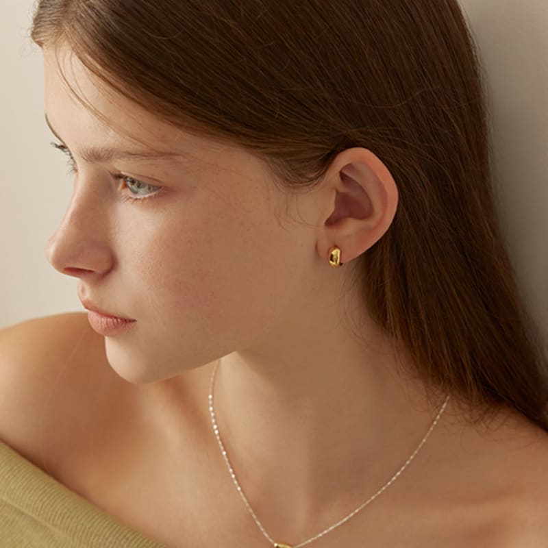 Lewe Round fit hoop earring