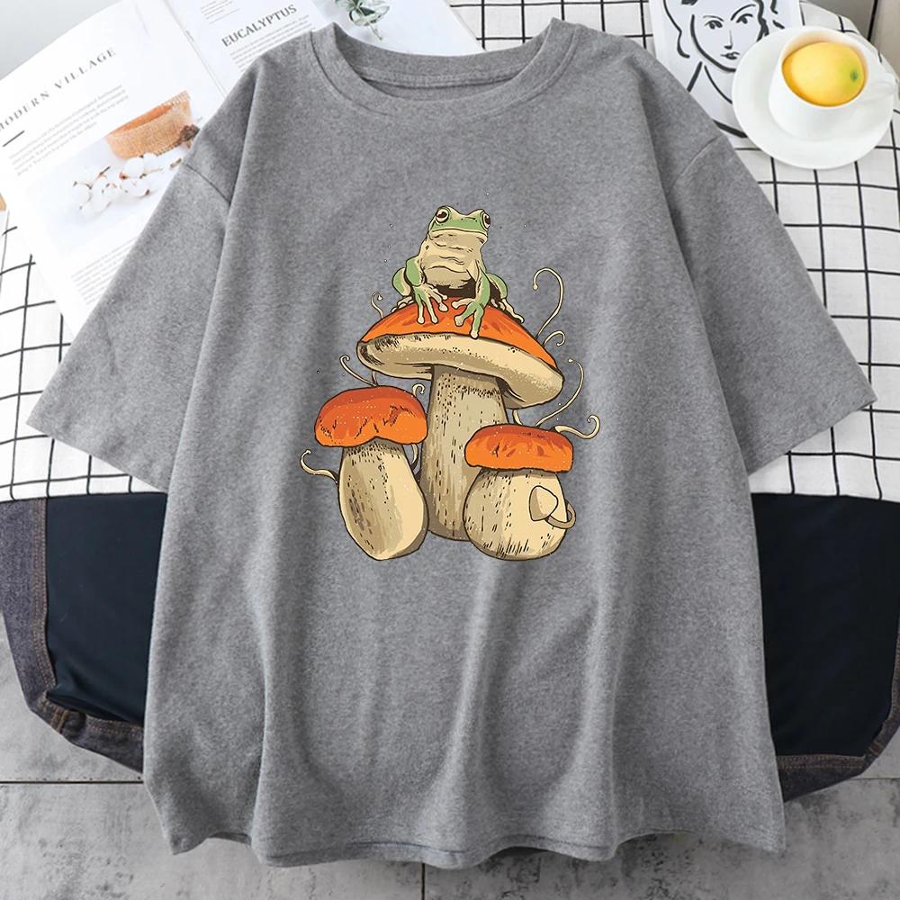 Cottagecore Aesthetic Mushroom Dark Academia Frog Funny T Shirt Men Casual Oversize Cotton Short Sleeve Street Hip Hop T Shirts
