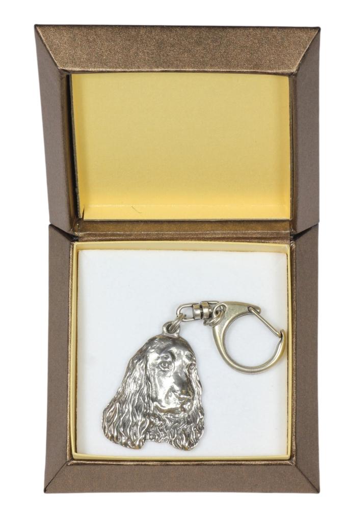Английский кокер-спаниель I - посеребренный брелок с собакой в подарочной коробке, украшение на сумочку, подвеска на рюкзак от бренда Art-Dog