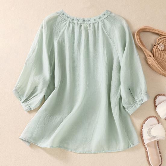 Summer Women Shirt V Neck Flower Embroidery Three Quarter Sleeves Loose Solid Color Retro Mother Mid-aged Female Daily Casual Blouse