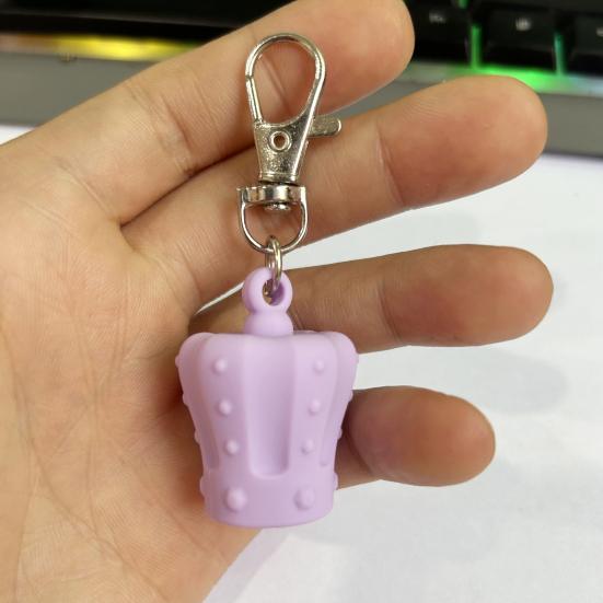 Брелок в виде помады, силиконовая шляпа-корона, брелок в виде помады, сумки, рюкзаки, портативный, универсальный аксессуар