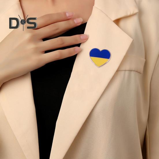 Значок в форме сердца с флагом Украины, металлическая пуговица, значок в форме сердца, брошь на лацкан, аксессуары для одежды, куртка, шляпа, сумка