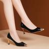 Черные модные женские туфли со спиральным узором со специальной головкой, туфли на тонком свадебном каблуке с острым носком, туфли на высоком каблуке для банкета, ночного клуба