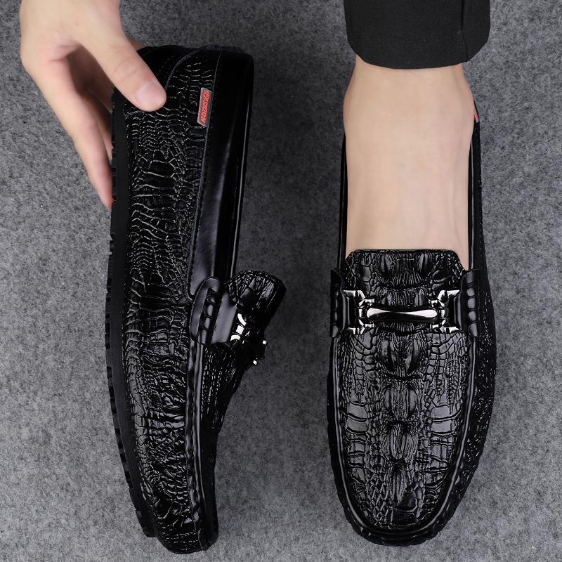 Fashion Elegantes Slip-on Mens Leather Shoes Comfy Casual Male Shoes Soft Non-slip Men Loafers Breathable Driving Moccasin Boat Flats