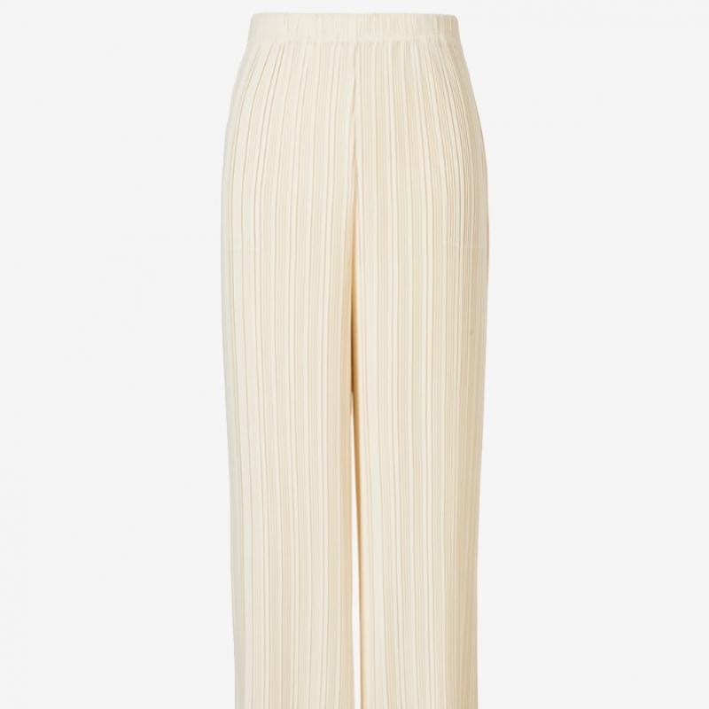 Pleats Me Straight 9 Eppts026012
