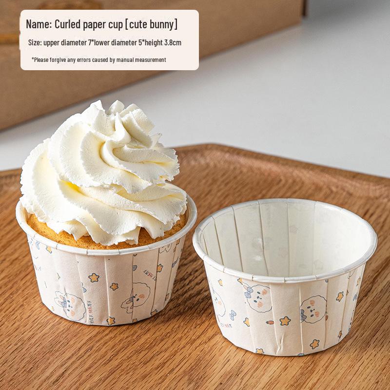 Бумажная форма для кексов с новогодним рисунком — термостойкая, с загнутыми краями для выпечки на год Змеи