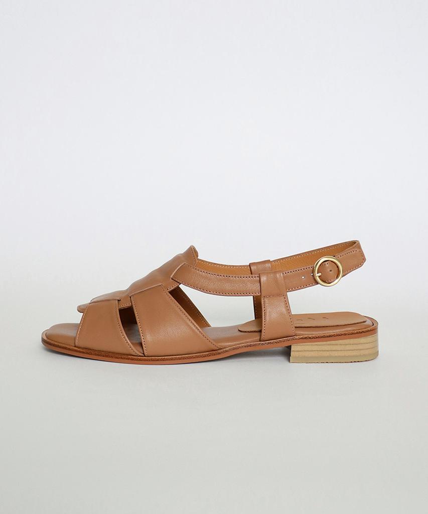 Heenn Open-Toe Fisherman Sandals. Terracotta