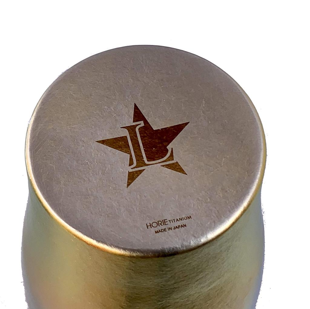 МОРЩИНЫ СМЕХА Титан Двойная стопа-тумблер 2 цвета Набор Титан Кемпинг Открытый Сделано в Японии Сделано в Цубаме ХОРИЕ Рей/Хана Тепло/Холод