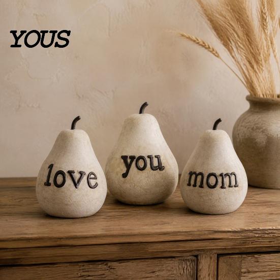 Warm Home Interior Decor Love/You/Mom Pear Sculpture, Decorative Resin Figurine, Vintage Style Mother Day Gifts Birthday Ornament for