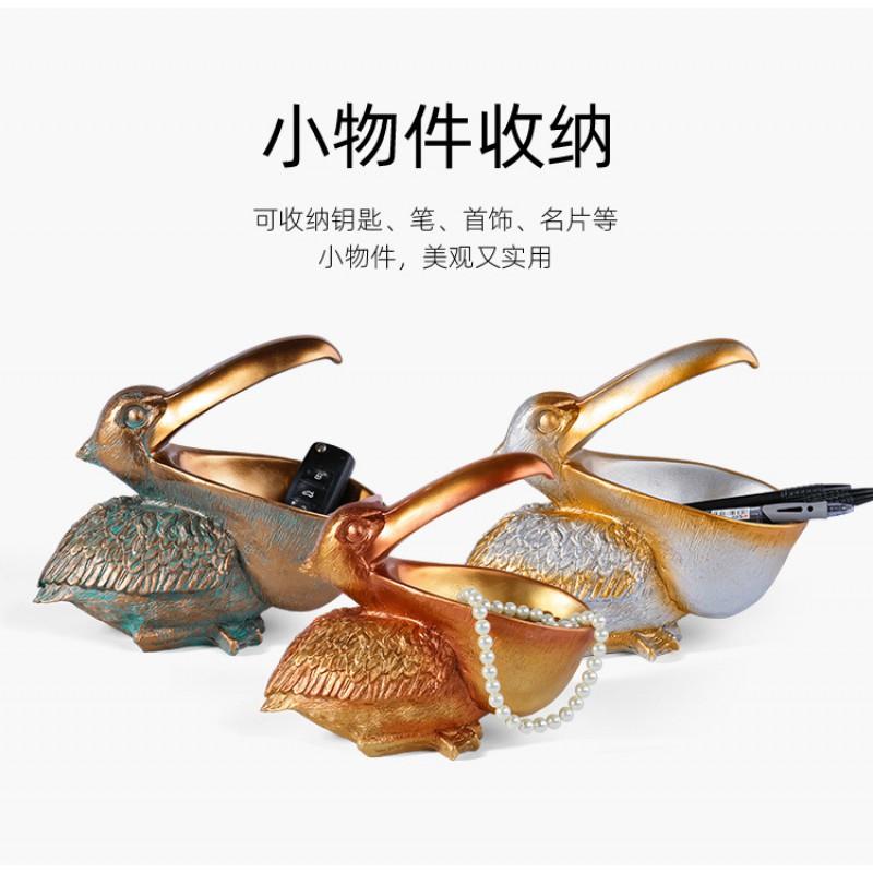 Resin Toucan Pelican Figurine Decorative Ornament Living Room Entryway Home Decor Christmas Holiday Gift