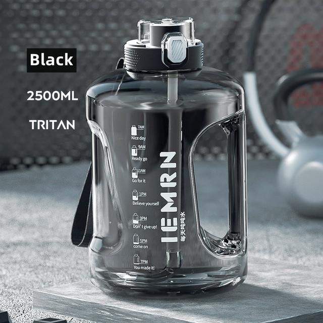 Water Bottle 2 Liters Tritan Material Precise Scale Portable Large Capacity Water Bottle with Straw For Men Women Sports Fitness