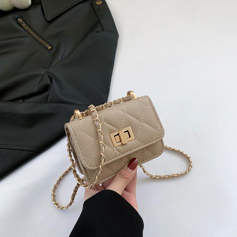 Stylish Retro Chain Shoulder Bag For Women Fashionable Casual Spring Use Small Purse