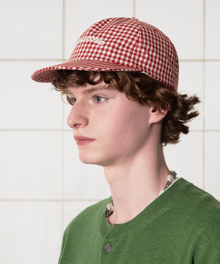 Кепка UNALLOYED в клетку Гингем / Красная