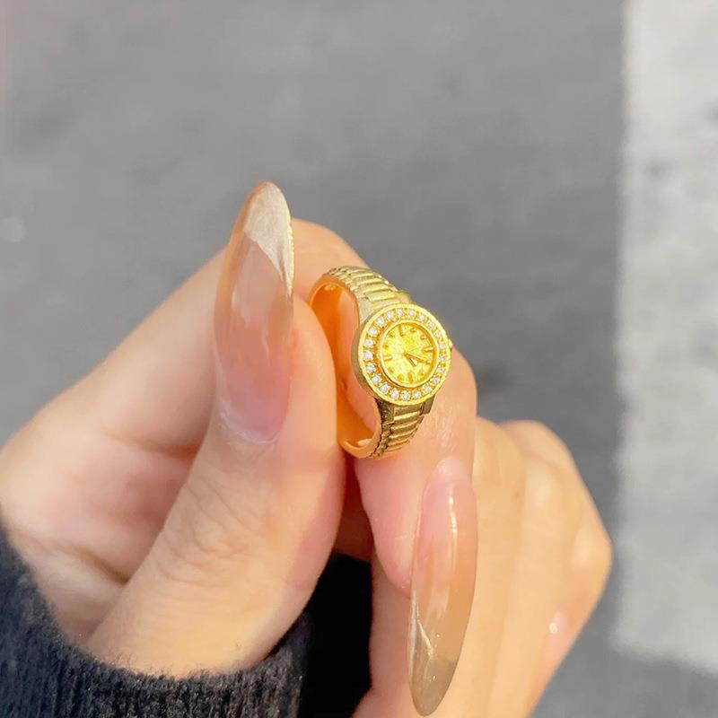 2023 Женское кольцо-часы с открытым регулируемым циферблатом, покрытое 24-каратным золотом, белое