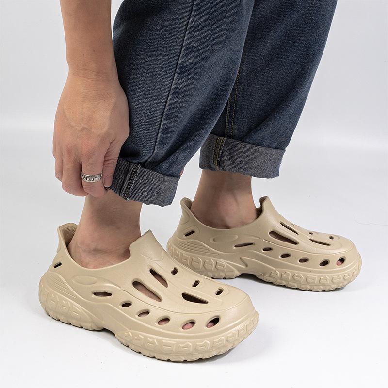 Hole Shoes Мужские сандалии Shit-Stepping на толстой подошве для спорта на открытом воздухе, пляжные, нескользящие, износостойкие и дышащие, модные мужские тапочки