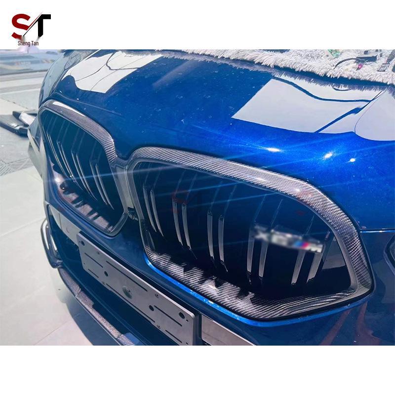 Комплект решеток воздухозаборников переднего бампера BMW X6M F96 с двойной линией из углеродного волокна