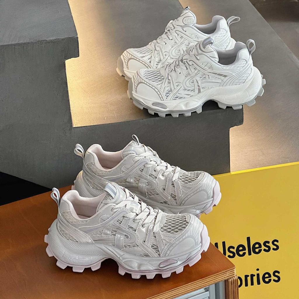 Европейская станция кожаная сетка дышащие кроссовки для папы женские 2025 весна и лето мода толстая подошва небольшие увеличивающие рост спортивные туфли