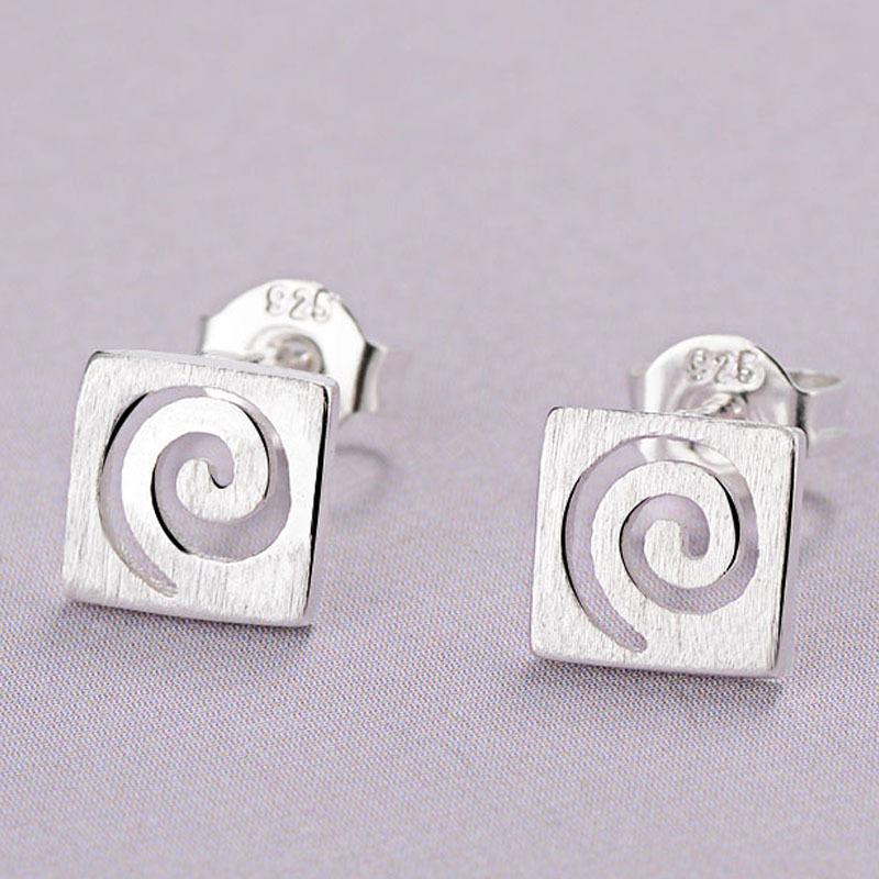 Japanese Minimalist Stud Earrings Versatile Personality Fresh And Elegant Ear Jewelry For Daily Wear