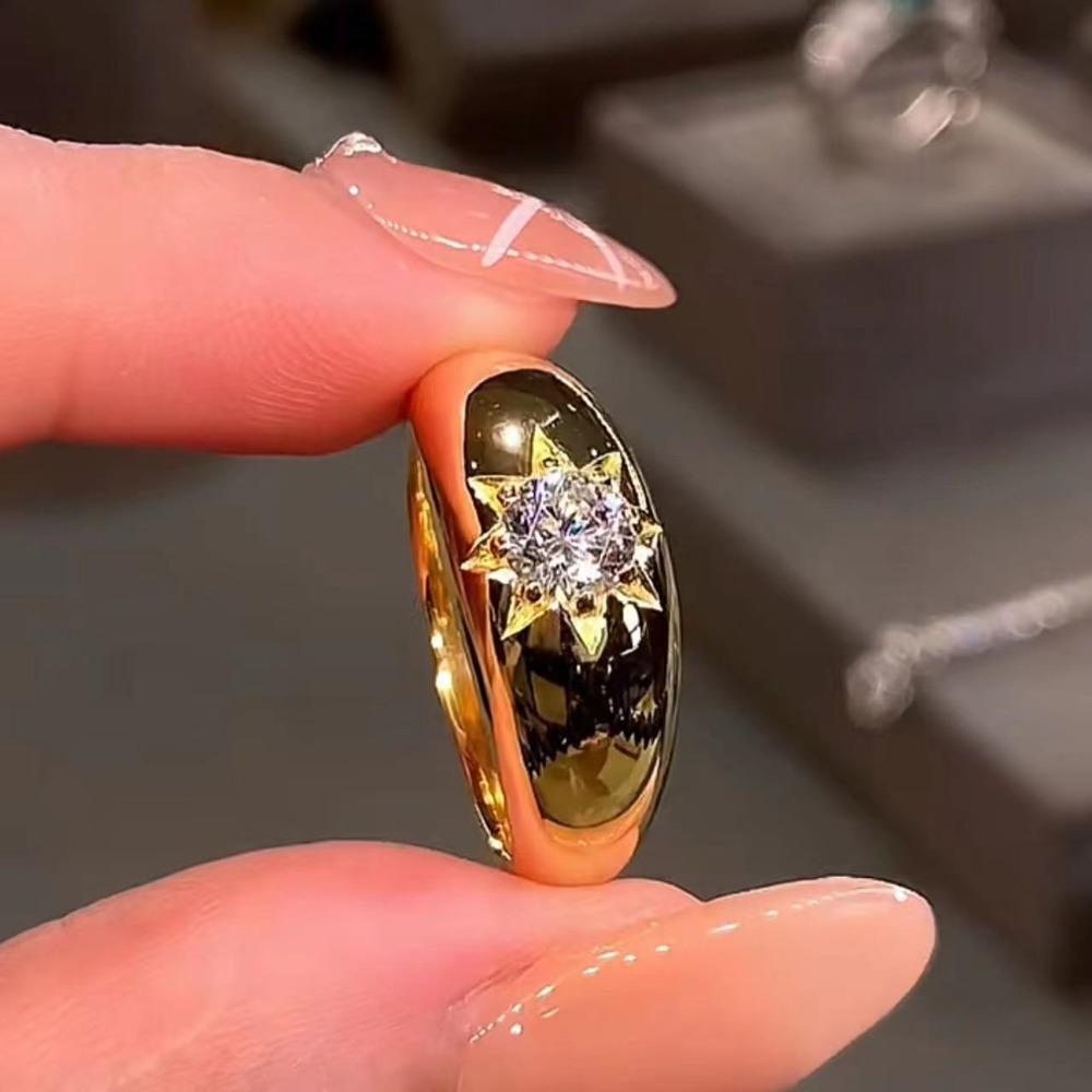 Luxury Octagram Star Ring for Women Fashionable Zircon Sunflower Tail Ring Unique Design Index Finger Jewelry
