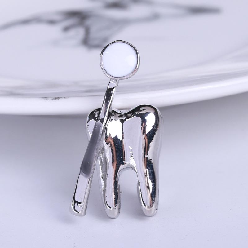 Gold Silver Dental Mirror Brooches Women Doctor Dentist Uniform Brooch Pins Fashion Jewelry Decoration