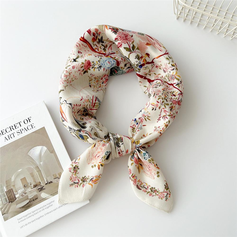 65 Fashion Style Cotton And Hemp Small Square Scarf For Women'S Professional Decoration Scarf Dual Use Shawl Outer Wear Spring And Autumn Scarf