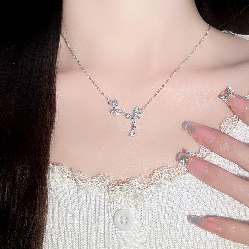 Tassel Zircon Necklace Female Light Luxury Sweet Fresh Girl Inlaid with Diamond Stainless Steel Collarbone Chain