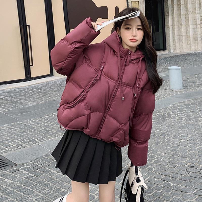 Белая утиная пуховая короткая куртка с капюшоном женская зимняя 2024 новая укороченная свободная куртка для похудения