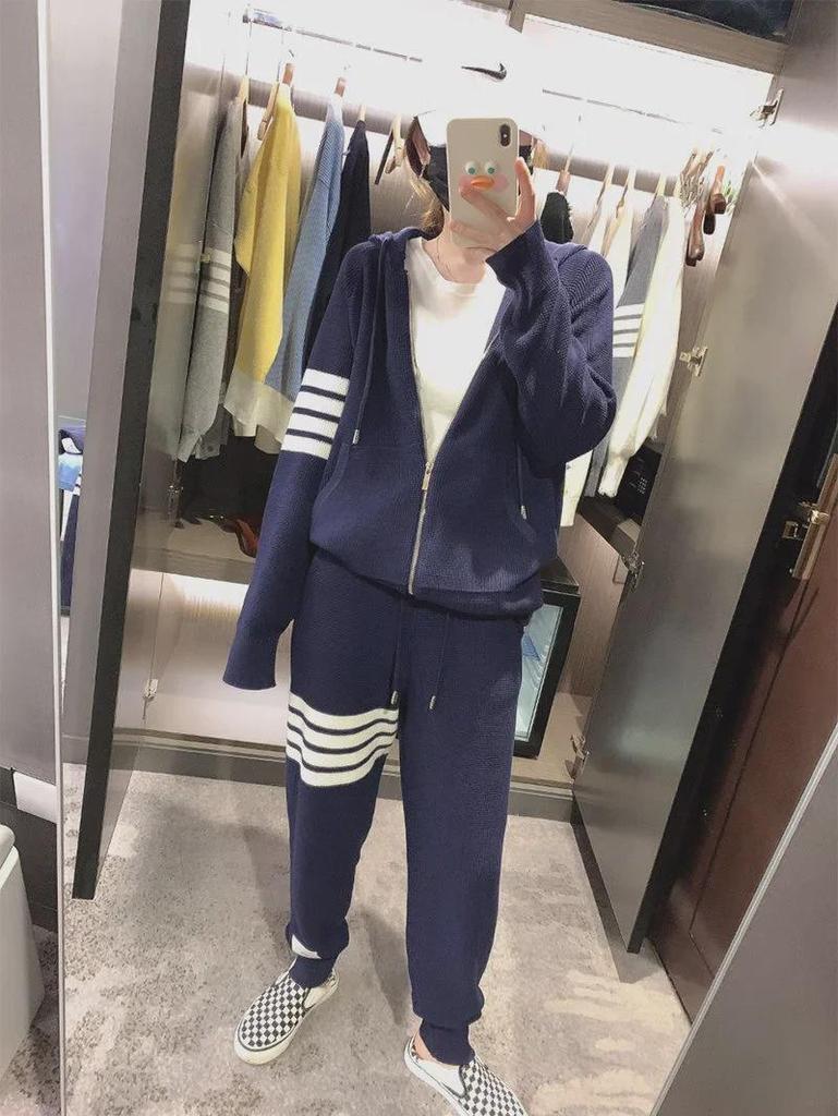 Женский повседневный спортивный костюм весна/осень: Модный комплект из двух частей: свитер-пиджак большого размера с четырьмя полосками