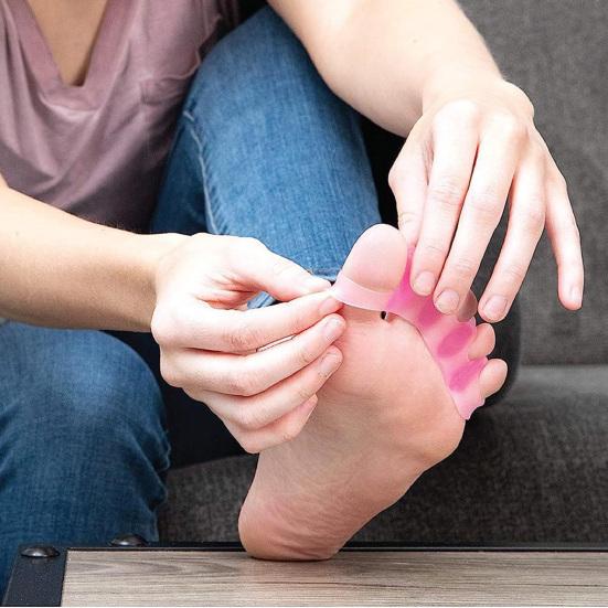 1 Pair Toe Separators for Bunions Toe Spacers Straighteners Toe Stretcher Bunion Corrector for Women Men