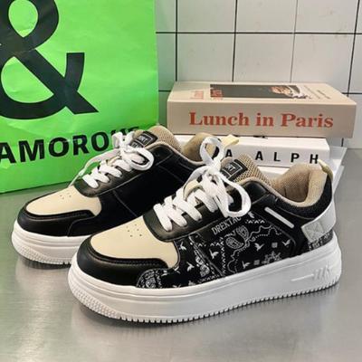 Женская обувь – Кроссовки