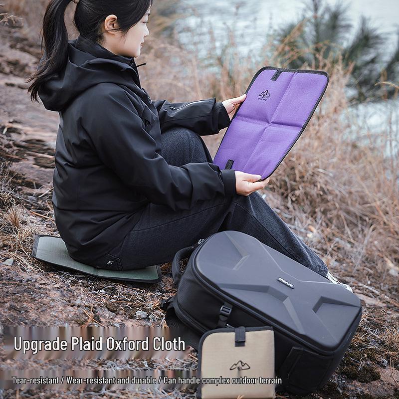 Outdoor Hiking Foldable Anti-Corrosion Seat Cushion - Moisture-Proof, Insulating Ground Mat for Camping and Mountaineering