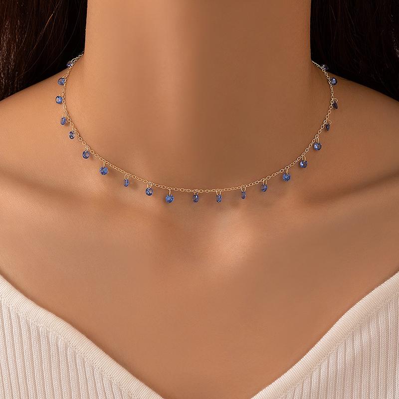 Французское ретро цветное циркониевое ожерелье-чокер для женщин, свежий стиль, универсальное повседневное короткое ожерелье на ключицу