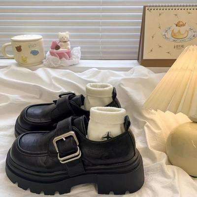 Новые Роскошные Женские Маленькие Кожаные Туфли Модные и Универсальные Японские Туфли Ле Фу на Толстой Подошве Уличные Повседневные Одинарные Туфли