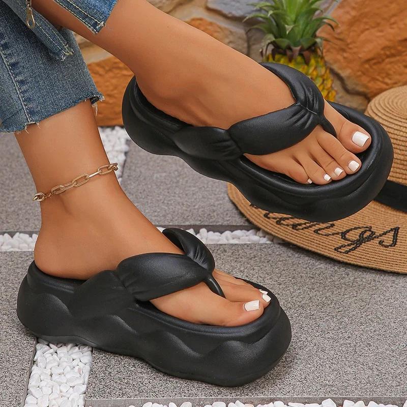 Fashion Fashion White Platform Flip Flops for Women Summer 2025 Thick Sole Eva Pillow Slippers Woman Comfy Non Slip Beach Sldies Sandals