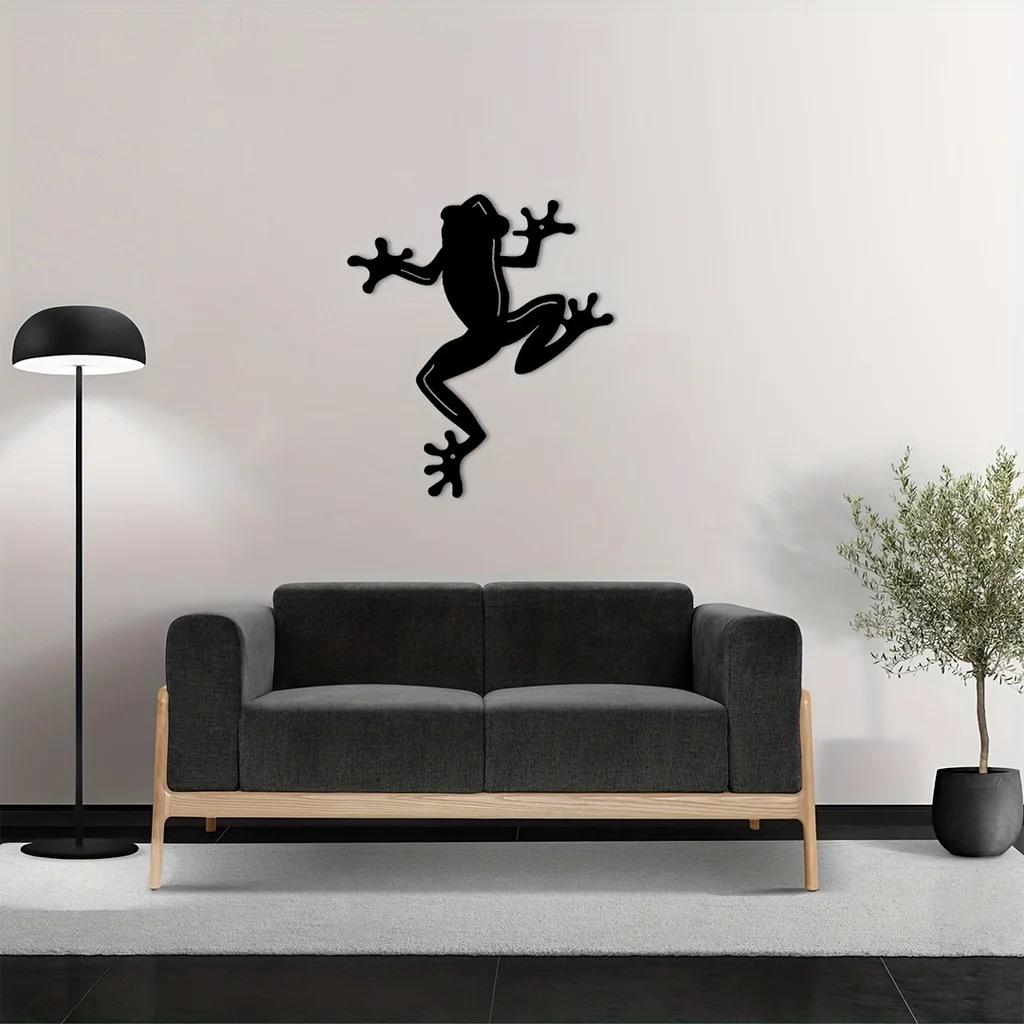 Metal Frog Wall Decor Artistic Wall Sculpture Elegant Metal Hanging for Living Room & Bedroom Stylish Indoor & Outdoor Home