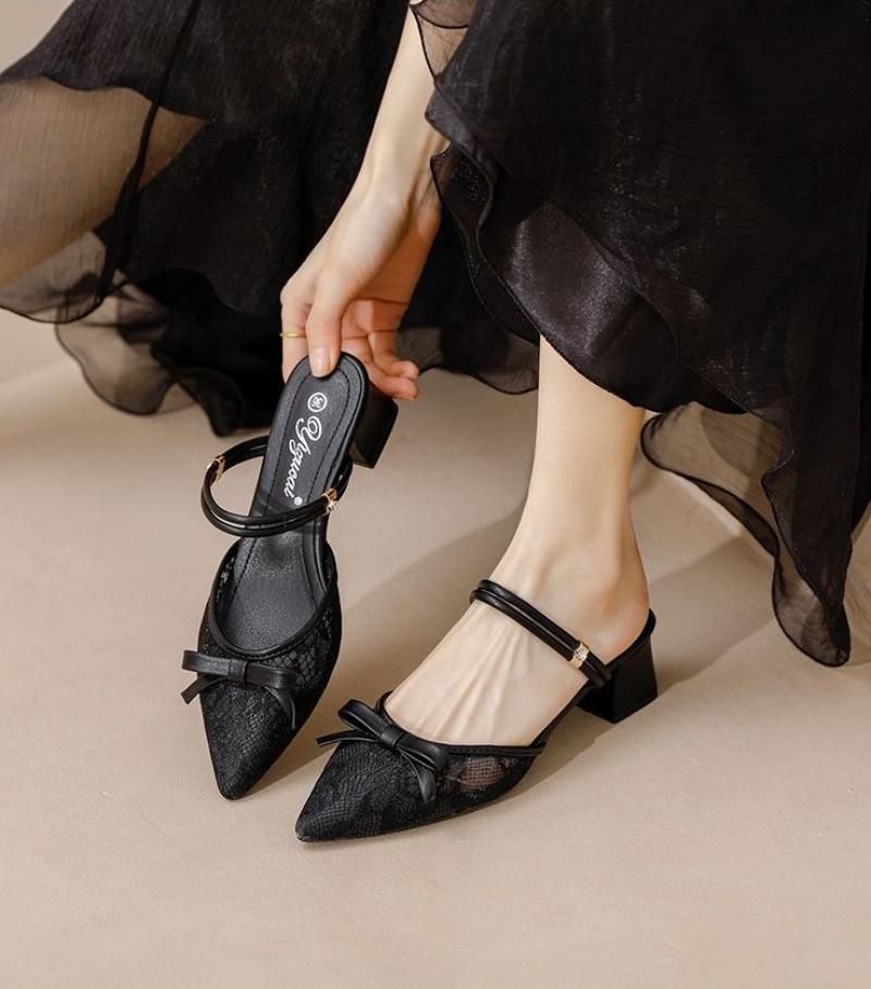 Женская обувь Bow Summer 2024 на среднем каблуке с острым носком, тапочки, сандалии для женщин, оптовая продажа с кружевом The Best F