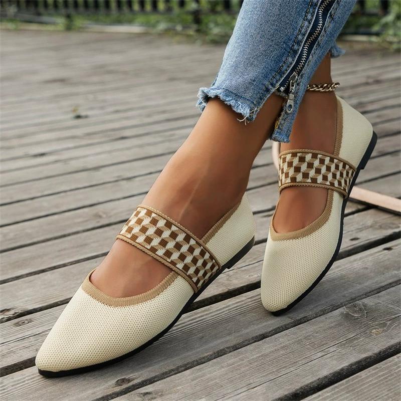 Flat Flying Woven Pointy Shoes Women's Foot Set Retro Breathable Color Matching Work Loafers