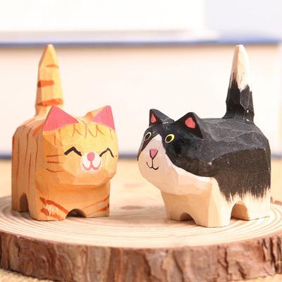 Деревянная резная фигурка кошки, ручная резьба по дереву, художественная статуэтка котенка, маленькая скульптура животного, украшение для домашнего офиса, рабочего стола, орнамент