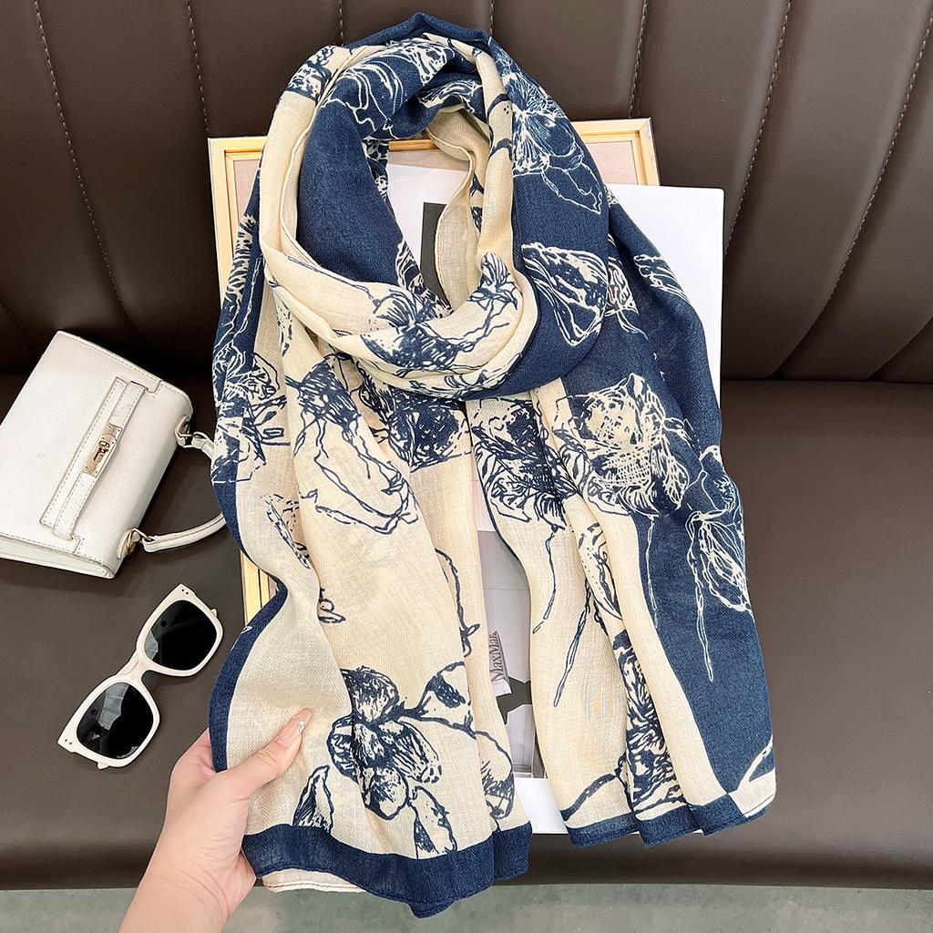 1116 new Korean version printed retro velvet scarf, high-end versatile fashion and durable, going out shawl scarf dual-purpose